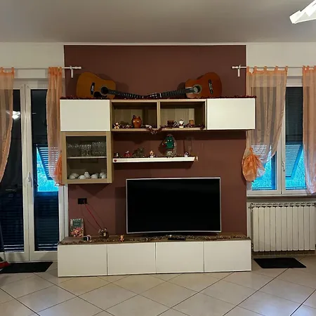 Apartament Le Camelie 2 Di Francesca Polverara