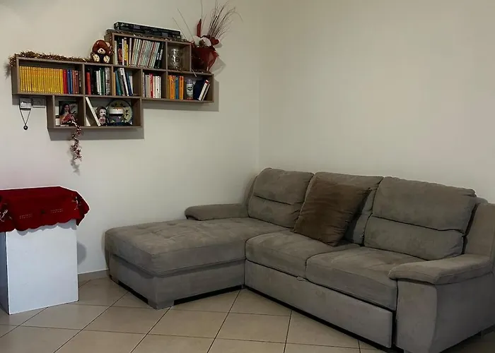 Le Camelie 2 Di Francesca Appartement